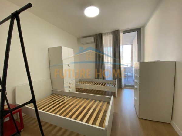 Tirane, jepet me qera apartament 3+1+Ballkon Kati 8, 158 m² 1.500 € (BULEVARDI ZOGU I 1)