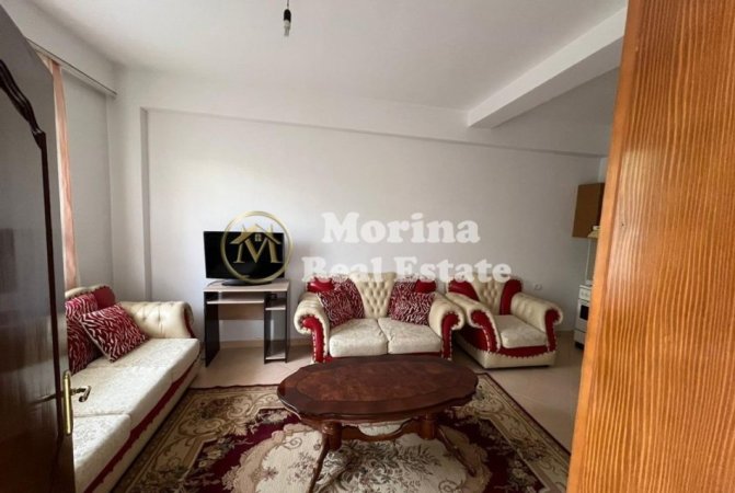 Tirane, jepet me qera shtepi 1+1 Kati 2, 60 m² 300 € (Vilat Amerikane)