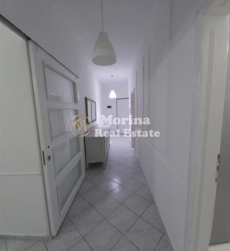 Tirane, jepet me qera apartament 2+1 Kati 1, 120 m² 500 € (Liqeni i Thate)