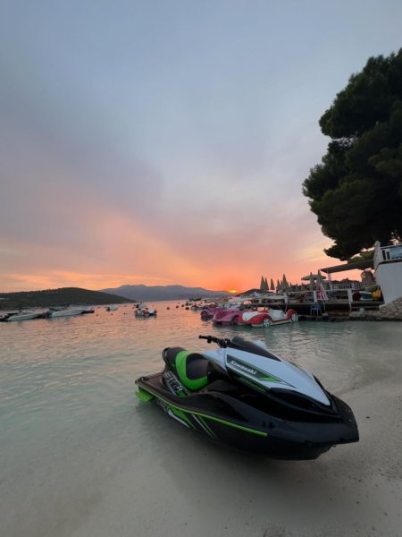 Sarande Ksamil, shes Jetski Kawasaki Supercharged Ultra 310 R , 12.500 €