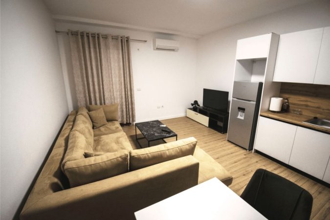 Tirane, shitet apartament 1+1+Ballkon Kati 3, 83 m² 141.000 € (SELITE)