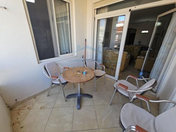 Durres, jepet me qera apartament 2+1 Kati 4, 120 m² 650 € (Fly, Durres)