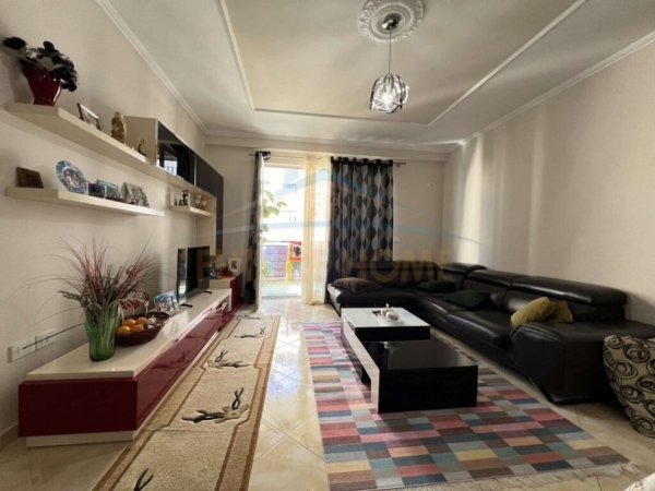 Tirane, shitet apartament 2+1 Kati 5, 99 m² 134,000 € (YZBERISHT