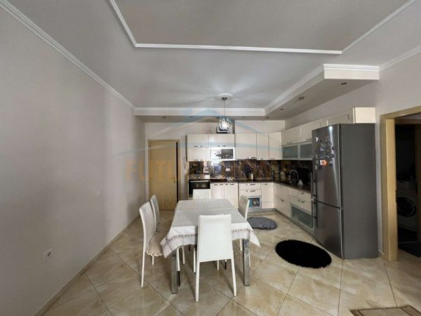 Tirane, shitet apartament 2+1 Kati 5, 99 m² 134,000 € (YZBERISHT