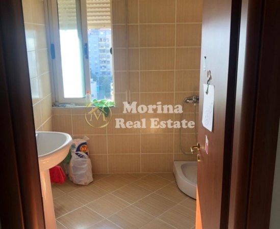Tirane, jepet me qera apartament 2+1 Kati 7, 107 m² 600 € (Jordan Misja)
