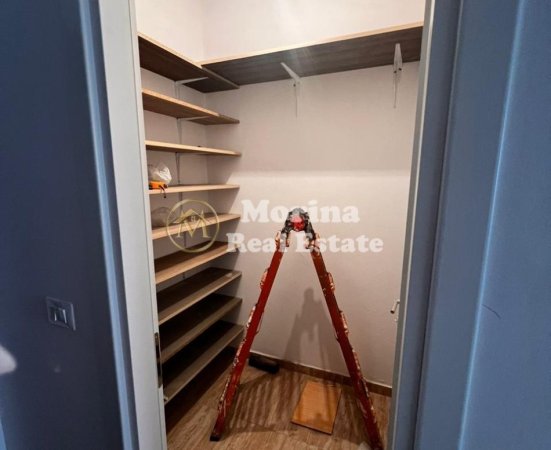 Tirane, jepet me qera apartament 3+1 Kati 5, 130 m² 600 € (Astir)