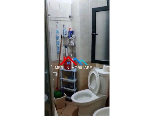 Tirane, jepet me qera apartament 2+1+Ballkon Kati 5, 100 m² 750 € (21 Dhjetori,Delijorgji)