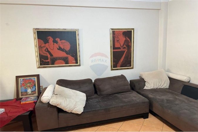 Tirane, shitet apartament 2+1 Kati 4, 110 m² 160.000 € (Bulevardi Bajram Curri - Perballe Delijorgjit)