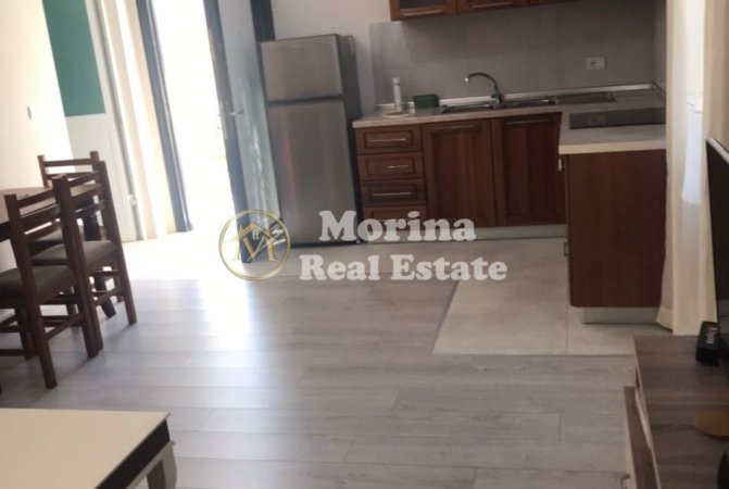 Tirane, jepet me qera shtepi 1+1 Kati 1, 70 m² 400 € (Ali Demi)
