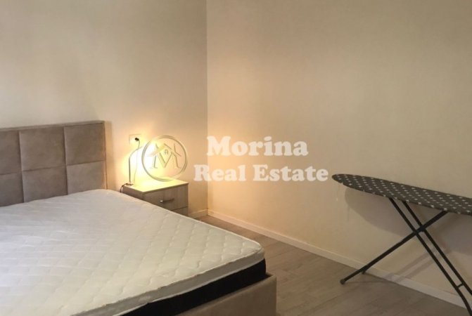 Tirane, jepet me qera shtepi 1+1 Kati 1, 70 m² 400 € (Ali Demi)