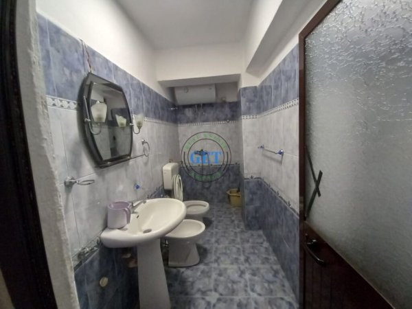 Durres, jepet me qera apartament 1+1 Kati 0, 300 € (Vollga)
