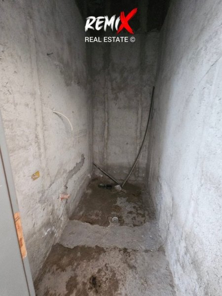 Durres, shitet dyqan Kati 0, 95 m² 165.000 € 
