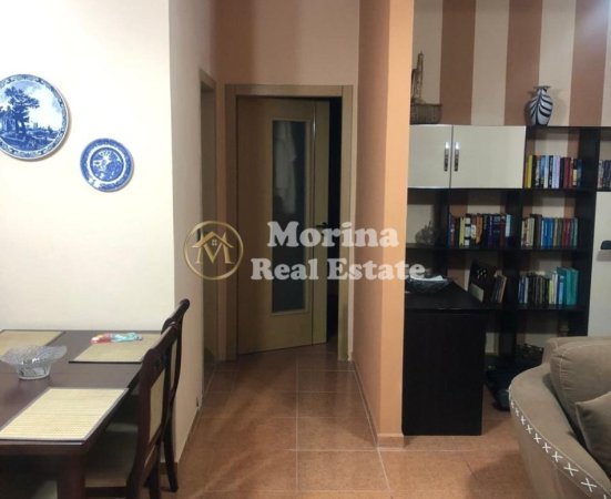 Tirane, jepet me qera apartament 1+1 Kati 3, 78 m² 600 € (Rruga Dibres)