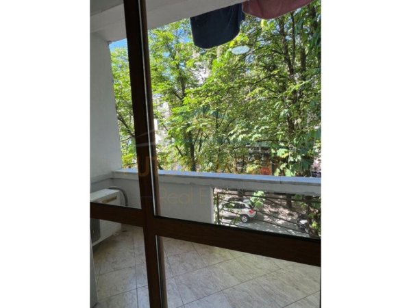 Tirane, jepet me qera 2+1+Ballkon Kati 3, 96 m² 700 € (Depo , Sheshi Willson)