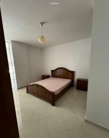 Tirane, jepet me qera apartament 1+1 Kati 5, 70 m² 500 € (rruga e elbasanit)
