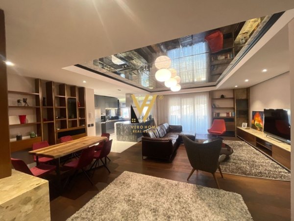 Tirane, jepet me qera apartament 3+1+Ballkon Kati 3, 200 m² 1.500 € (KOPSHTI BOTANIK)