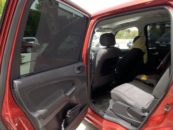 OKAZZIION I SHPEJTE Ford Galaxy 2.0 tdi automat viti 2010 4800€i disk