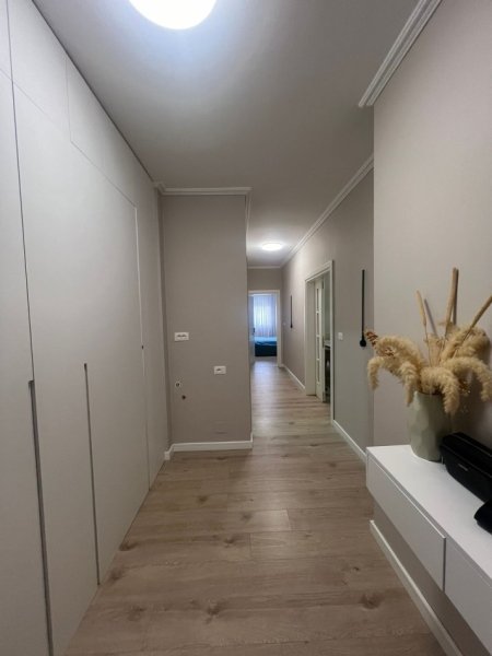 Tirane, shitet apartament 2+1+Ballkon Kati 1, 114 m² 229.000 € (Zogu i Zi)