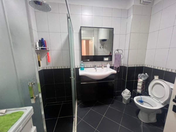 Tirane, shitet apartament 2+1+Ballkon Kati 1, 114 m² 229.000 € (Zogu i Zi)