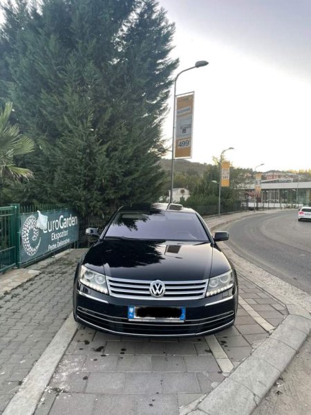 Tirane, shes Volkswagen Phaeton Viti 2015, 17.000 Euro