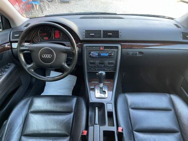 Tirane, shes makine Audi A4 Viti 2002, 2.900 Euro