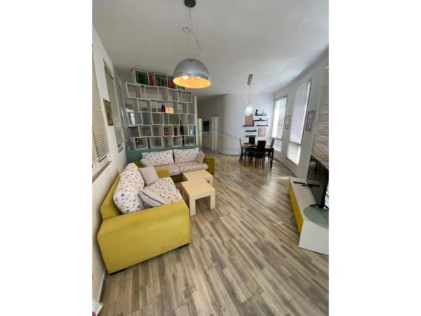 Tirane, jepet me qera apartament 3+1 Kati 1, 107 m² 600 € (Rezidenca Kodra E Diellit 1)