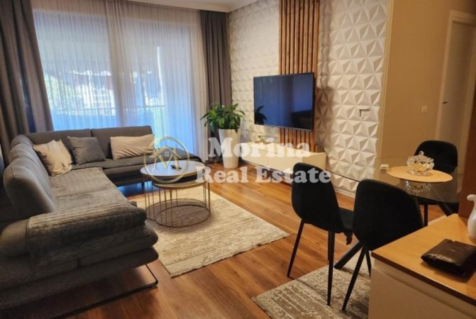 Tirane, jepet me qera apartament 2+1 Kati 3, 85 m² 800 € (Don Bosko)