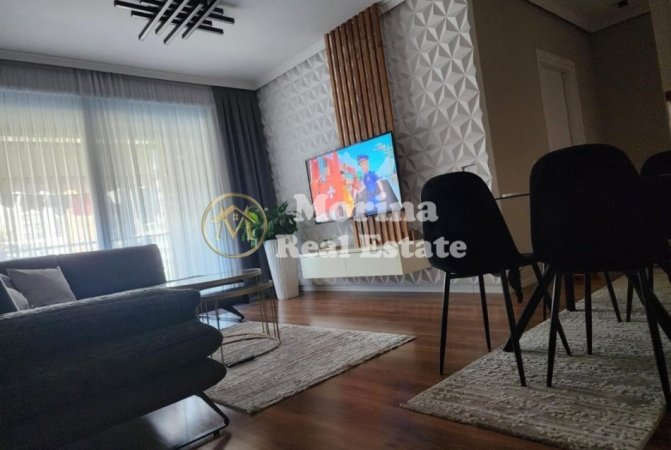 Tirane, jepet me qera apartament 2+1 Kati 3, 85 m² 800 € (Don Bosko)