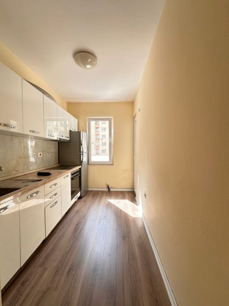 Tirane, shitet apartament 2+1+Ballkon Kati 1, 90 m² 150.000 € (Unaza e Re)