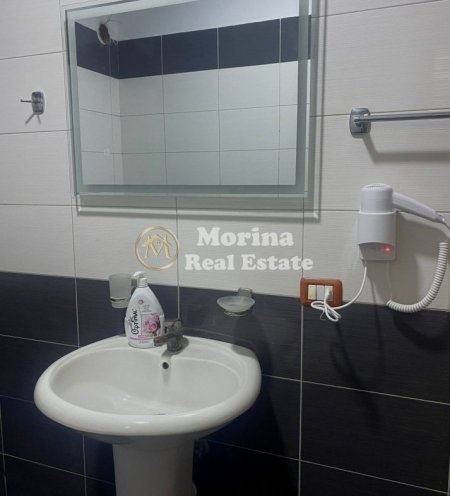 Tirane, jepet me qera apartament 1+1 Kati 2, 64 m² 500 € (Yzberisht)