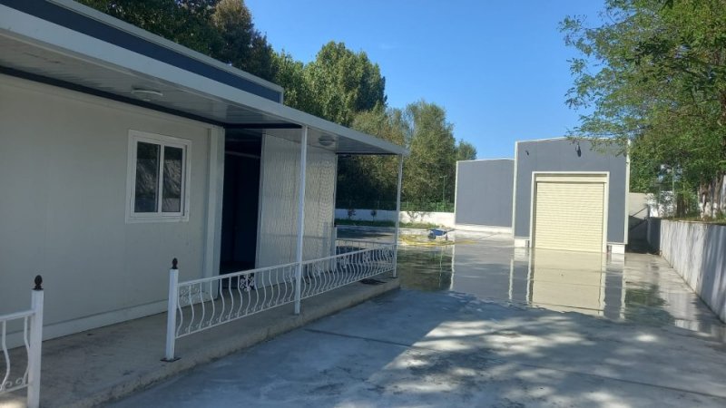Tirane, shitet ambjent biznesi Kati 0, 350 m² 350.000 € (Rinas prane Aeroportit Nene Tereza)