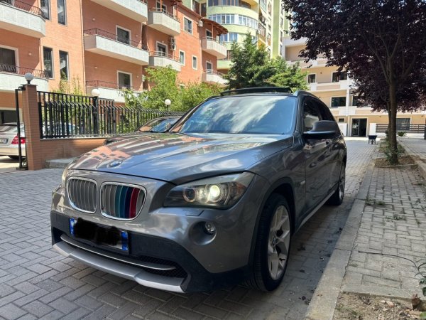 Durres, shitet SUV | Fuoristrad | Xhip Bmw x1 xdrive Nafte, gri e erret automatik Kondicioner 220.000 km 8500 €