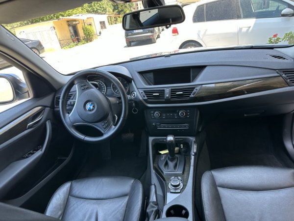 Durres, shitet SUV | Fuoristrad | Xhip Bmw x1 xdrive Nafte, gri e erret automatik Kondicioner 220.000 km 8500 €