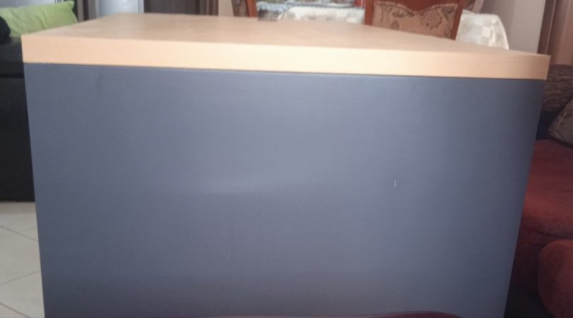 Tirane, shes Tavoline zyre 70 €