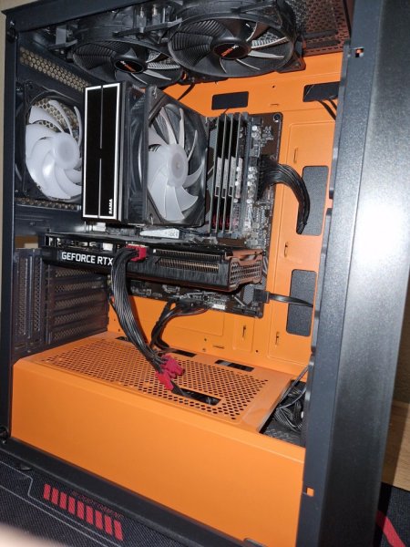Tirane, shes Gaming PC