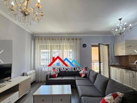 Tirane, jepet me qera apartament 3+1 Kati 7, 128 m² 1.000 € (Rruga e Kavajes,KOMPLEKSI DELIJORGJI)