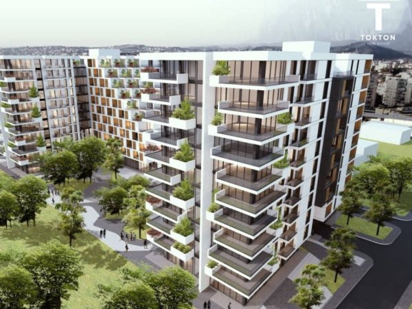 Vlore, shitet apartament 1+1+Ballkon Kati 9, 92 m² 274.800 €  TT 1013