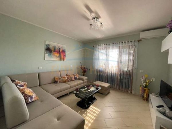 Qerret, shes hotel Kati 4, 1.070 m² 800.000 Euro (QERRET)