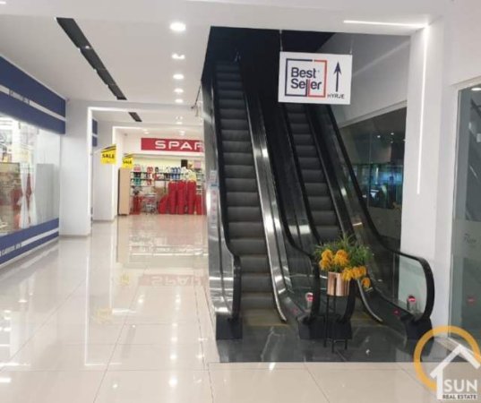 Shkoder, shitet ambjent biznesi Kati 1, 1.580 m² 1.106.000 Euro (TEK BEXHISTENI)