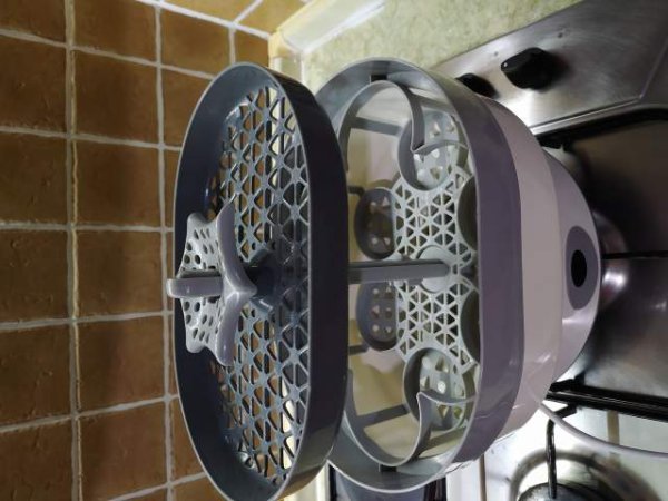 Tirane, shes Sterilizues Elektrik 3.000 Leke