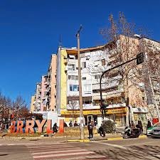 Tirane, shitet ambjent biznesi Kati 2, 71 m² 150.000 € (brryli)