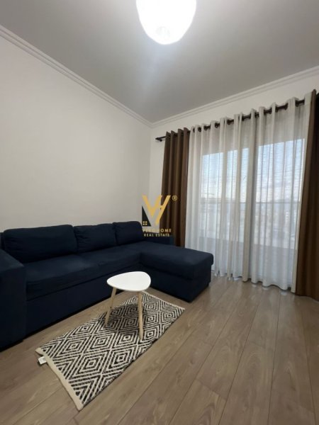 Tirane, jepet me qera apartament 1+1+Ballkon Kati 7, 70 m² 700 € (KOMPLEKSI OLIMPIK)