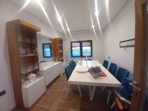 Durres, shitet Papafingo , 860 m² 600.000 € (UKD)
