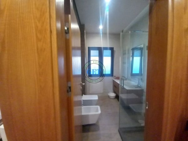 Durres, shitet Papafingo , 860 m² 600.000 € (UKD)