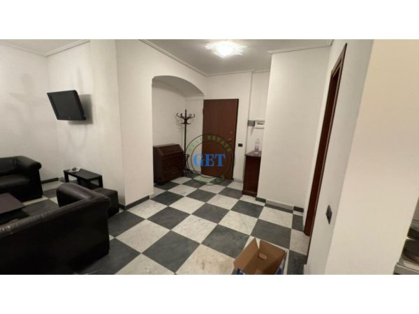 Durres, jepet me qera apartament 2+1 Kati 3, 85 m² 750 € (Plazh Iliria)