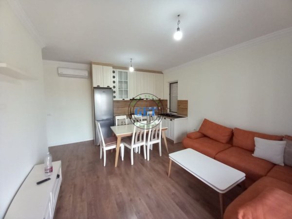 Durres, shitet apartament 2+1 Kati 5, 92 m² 135.000 € (Stadiumi)