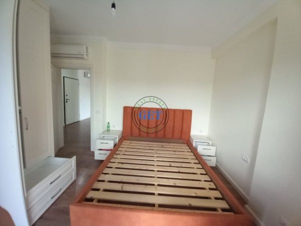 Durres, shitet apartament 2+1 Kati 5, 92 m² 135.000 € (Stadiumi)