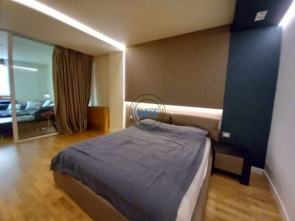 Durres, shitet apartament 4+1 Kati 2, 360 m² 450.000 € (Plazh Iliria)