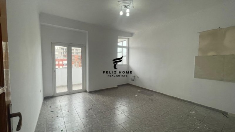 Tirane, shitet apartament 2+1+Ballkon Kati 6, 88 m² 120.000 € (RRUGA BARDHYL)