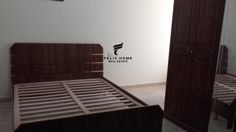 Tirane, jepet me qera apartament 2+1+Ballkon Kati 8, 100 m² 650 € (HARRY FULTZ)